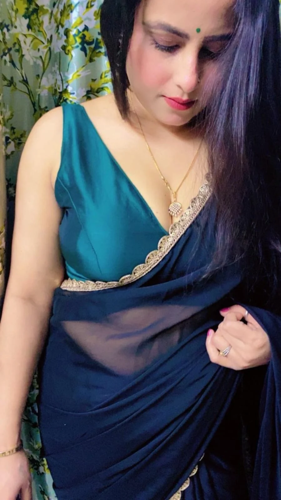 Therapist at our 24-hour spa in Mahipalpur, Delhi NCR