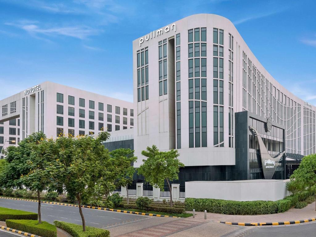 Pullman New Delhi — guests reach Russian Spa Centre Mahipalpur in 5 min drive