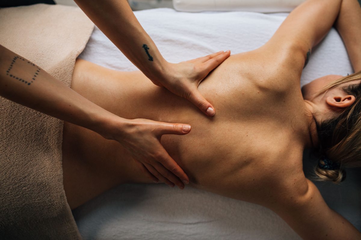 Therapist preparing warm oils at Russian Spa Centre, Mahipalpur